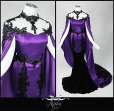 Check spelling or type a new query. Gothic Hochzeit Fantasy Couture Brautkleid Haute Goth Dunkle Etsy