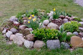 Rocks are also extremely v. 28 Creative Rock Landscaping Ideas