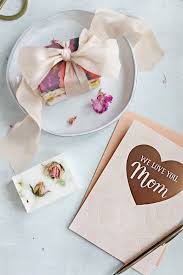 1001 Ideen Wie Sie Geschenke Selber Machen Basteln Fruhling Kinder Diy Geschenke Geschenke Selber Machen