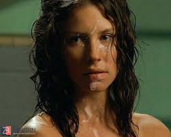 Evangeline Lilly Facial Cumshot - ZB Porn
