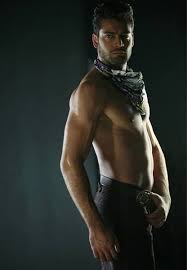 Geanina Betina Simireanu Betijeanina Twitter Mediaval Kapcsolatos Tweetjei Gorgeous Men Shirtless Men Actors