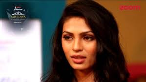 Yamaha Fascino Miss Diva finalist Hyderabad Charvi Gupta explains her first  Glam session.