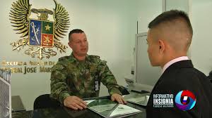 Al momento de buscar en google 'ejército nacional de colombia', el primer resultado que arroja es la página web que dice: Escuela Militar De Cadetes Abre Convocatoria Para Incorporaciones Al Ejercito Nacional Youtube