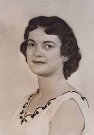 Anna Woolf's Instagram, Twitter & Facebook