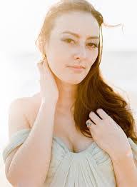 Stephanie Scholl's Instagram, Twitter & Facebook