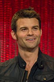 Daniel Gillies's Instagram, Twitter & Facebook
