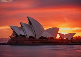 Terletak di pantai timur australia, kota ini memiliki beragam tempat wisata yang menarik yang banyak diminati wisatawan mancanegara. Tempat Menarik Di Australia Terbaru 2021 Yang Paling Cantik