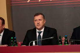Zł na głowę i 27 biletów. Fbflb04mng8kdm
