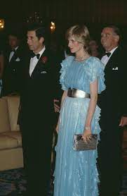 Diana & charles visit sydney during their 6 week tour of the country. Princess Diana S Discomfort During Iconic Dance With Prince Charles Exposed By Expert Express Co Uk