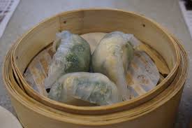 Veg momos or veg dim sum is the most common and popular street food in delhi. Shrimp And Vegetable Dumplings Chive To Be Exact Picture Of One Dim Sum Chinese Restaurant Hong Kong Tripadvisor