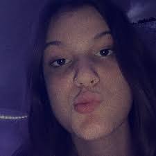 Hazel Parmley's Instagram, Twitter & Facebook