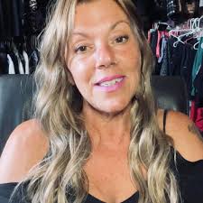 Hi everyone! 🙋🏼‍♀️🍀 I just finished a new collection of clothes and  accessories for the boat event. It was quite a challenge, but I hope it  worked out and you will enjoy