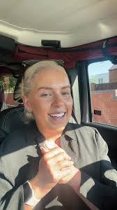 Lois Buckley's Instagram, Twitter & Facebook