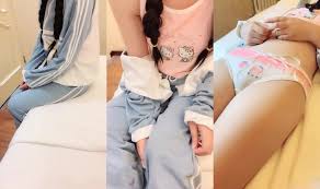 エロライブチャット 処女の純粋さ 今すぐ体験から目をそらすな