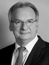Der bundesratspräsident fungiert als vorsitzender des bundesrates. Bundesrat Bundesratsprasident Reiner Haseloff