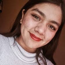 Leslie Tirado's Instagram, Twitter & Facebook