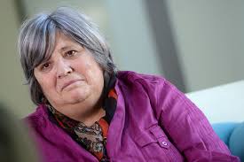 Ana Luísa Amaral: "Amar nunca é uma vergonha. Amar é amar"