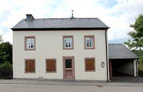 Detaillierte beschreibungen mit photos, preisen, und kontaktmöglichkeiten auf der webseite der eifel. Datei Wimbach Eifel Haus Hauptstrasse 67 A Jpg Wikipedia