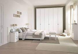 Arredare casa in bianco e blu è. 3 Complementi D Arredo Per Una Camera Da Letto Bianca Pianeta Casa Arredamento Milano