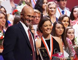 Vero Beach Senior Allie Schepers Receives John B Witt Award
