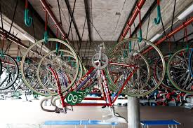 Keirin originated in japan in 1948; Keirin The Cycling Of The Fast Samurais Sabukaru