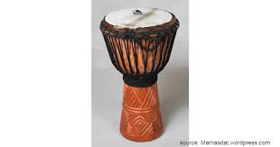 Gamelan merupakan alat musik ensembel (kelompok alat musik) yang terdiri dari gambang, gong, gendang, bonang dan lain sebagainya. Daftar Kesenian Tradisional Papua Yang Bikin Takjub Wisatawan