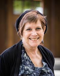 Patricia Tedford's Instagram, Twitter & Facebook