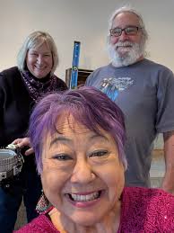 Bonjour j'attend ma machine qui devrait être là avant la fin du mois.si il  y a des français qui en aurais commander poir savoir à quoi m'attendre en  frais de douane.merci