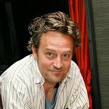 📸| Matthew Perry in (his sister) Mia's wedding