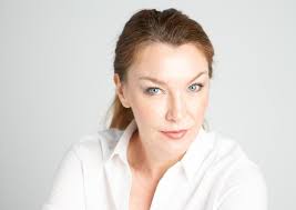 Linda Ellison's Instagram, Twitter & Facebook