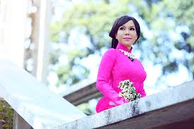 Nhưng thật dễ dàng để trượt dài. Tiá»ƒu Sá»­ Danh Hai Viá»‡t HÆ°Æ¡ng