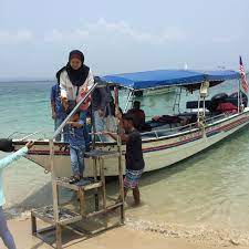 Kita sekarang berada dalam perintah kawalan pergerakan pemulihan. Day Trip Ke Pulau Kapas Queenbee By Mek