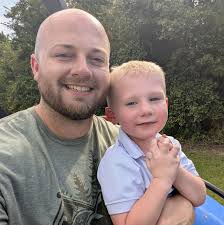 Just called me saying there's no dps in cny I might be sent home😂😂