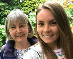 Woman running London Marathon for Walton Centre had surprise proposal at  the finish line