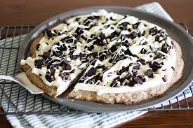 Cookies Creme Dessert Pizza Girl Versus Dough Dessert Pizza Recipes Dessert Pizza Desserts