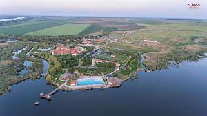 „puflene resort din murighiol este noul etalon al ospitalitatii din delta dunarii. Puflene Resort Official Facebook