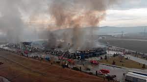 Flăcări violente au cuprins sâmbătă dimineață o fabrică din alba iulia. Incendiul De La Fabrica De Condimente Din Alba Iulia A Fost Stins DupÄƒ Cinci Zile B1 Ro