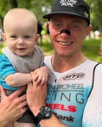 Trying out that new fit. Took a trip to Minneapolis yesterday to visit the  Bike Fit Guru aka Chris Balser. What a fun experience that was. First ride  already feeling the difference.