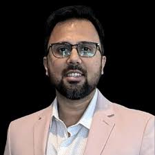 I am ecstatic and thankful to be offered the Associate Intern position with  McKinsey & Company this summer. I couldn't have asked for a better start of  the year than getting an