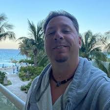 Danny Trammell's Instagram, Twitter & Facebook