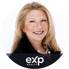 Jennifer Reilly, Realtor