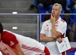 Kino samochodowe przy hali crs. Vital Heynen Chce Opuscic Reprezentacje W Waznym Momencie Skandal Wisi W Powietrzu Super Express