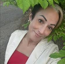 Decadent Pecan Pie Cheesecake Delight Ingredients: Graham Cracker Crust: