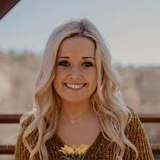 Haley Durham's Instagram, Twitter & Facebook