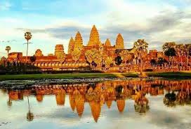 Angkor thom fue construido dentro de la cosmogonía hindú, dedicado al dios visnu, aunque más tarde se dedicaría al tardío budismo. Angkor Wat7 On Twitter Angkor Wat Temple Are Changing Temple Color From Gray To Gold During Sunset Time Https T Co 3hnarldycy Https T Co S5s68y3dor