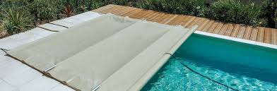 Comment Nettoyer Une Bache A Barre Piscines Desjoyaux