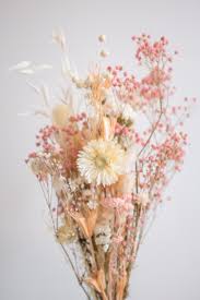 Bouquet De Fleurs Sechees Dried Flower Arrangements Dried Flowers Dried Flower Bouquet