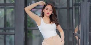 Share bahan artis idola kalian open paid promote, langsung dm admin. Terkonfirmasi Artis Ftv Inisial Hh Yang Ditangkap Polisi Di Medan Adalah Hana Hanifah Diadona Id