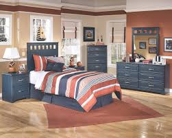 Blue Twin Youth Bedroom Sets Have Matching Dressers And Night Stands Cheap Bedroom Furniture Bedroom Set Kids Bedroom Furniture Sets