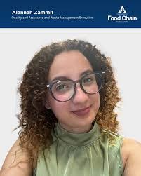 Lydia Coates's Instagram, Twitter & Facebook